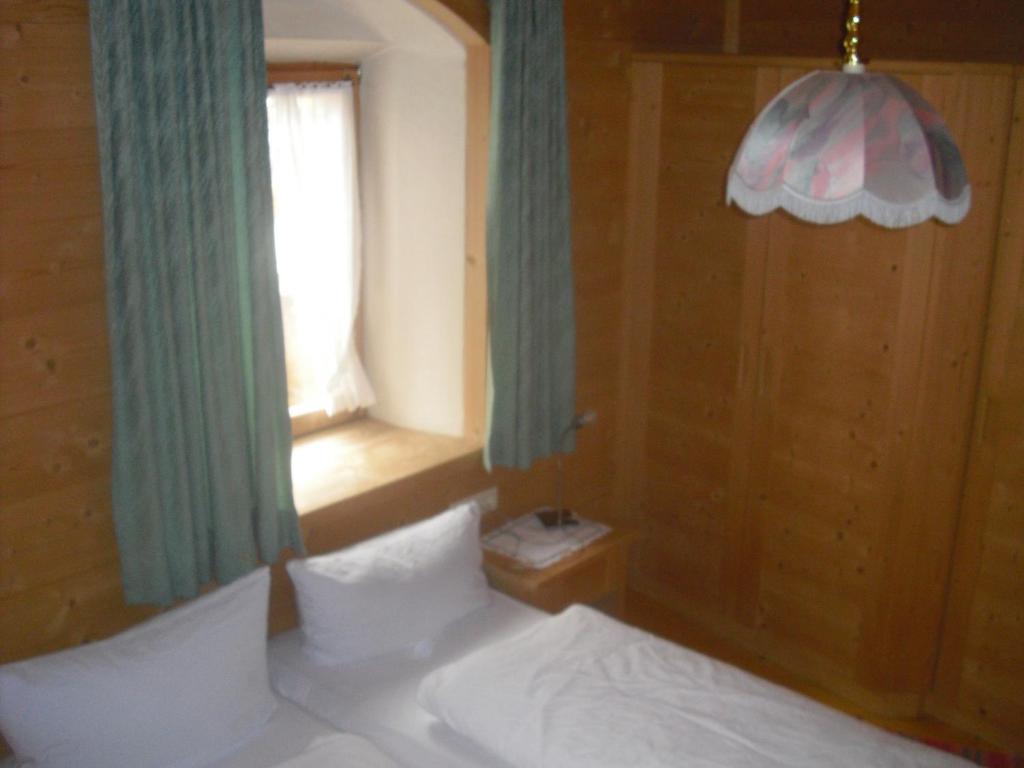 Hotel Edelweiss Malles Venosta Phòng bức ảnh